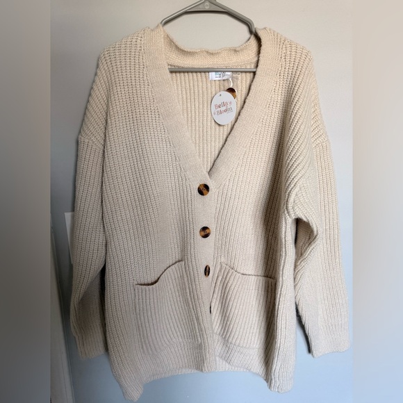 Bluivy Sweaters - Bluivy Cream Button-Up Cardigan